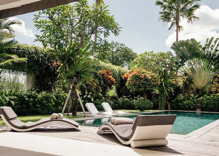 3 Service 5 Villa Seminyak